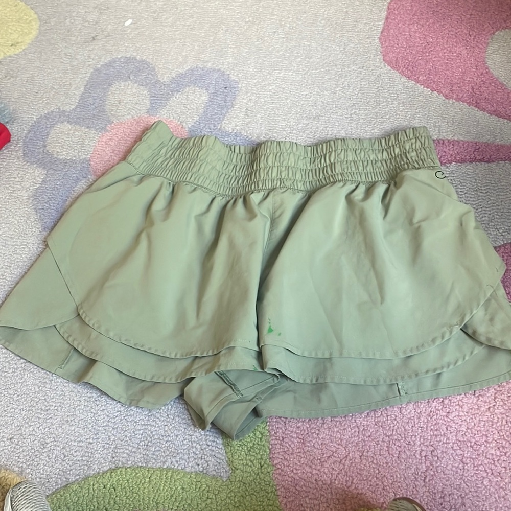Green high waisted shorts